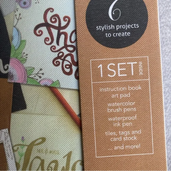 Creative Lettering & Calligraphy Kit - Picture 3 of 7